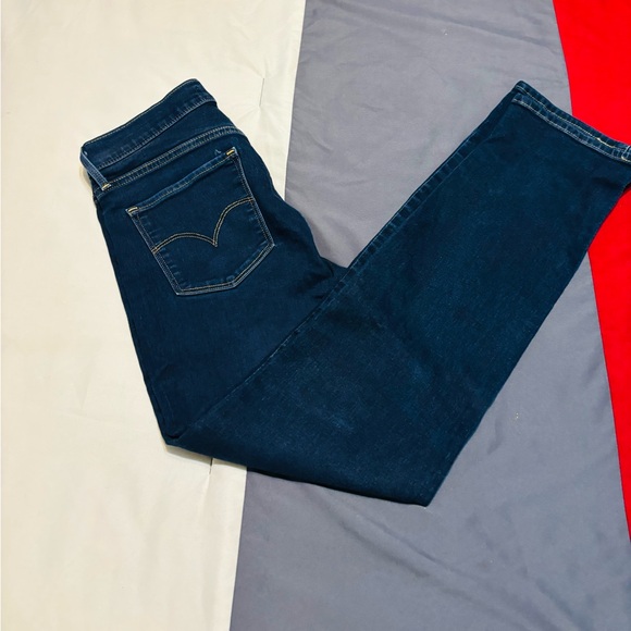 Levi's Dark Blue Straight Leg Women's Jeans - Picture 3 of 7